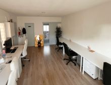 Oficina compartida Barcelona TambiénTu - Estudio compartido en ático