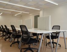Centro de negocios con coworking Girona GironaHub
