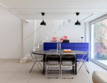 Mesa para 6 px. Impresoray escaner profesional, acceso a patio privado. - 039ARCHIVO Coworking Madrid 039ARCHIVO