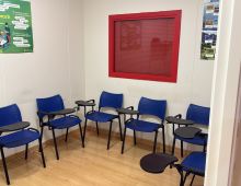 Aula - Academia de idiomas con aulas disponible - Academia de idiomas  aulas disponibles Coworking Sevilla Academia de idiomas  aulas disponibles