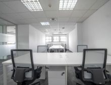 Centro de negocios con coworking Madrid Coworking La Fábrica CC 