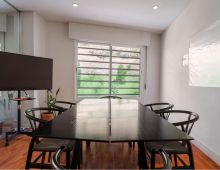 LIVINK | OFICINA 2 | Sala de reuniones B - LIVINK Coworking Templo de Debod Coworking Madrid LIVINK Coworking Templo de Debod