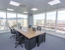 Centro de negocios con coworking Barcelona Sants First 