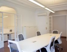 Oficina compartida Barcelona Despacho privado en Pau Claris 190