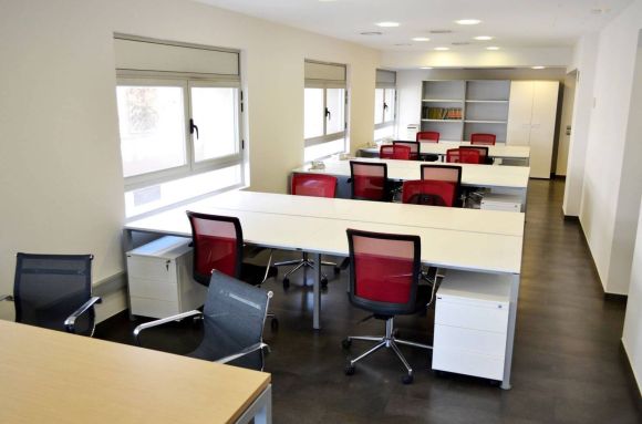 Centro de negocios con coworking Sabadell Cèntric centre de negocis - Valleswork