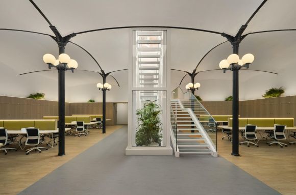 Centro de negocios con coworking Barcelona Àtic Barcelona