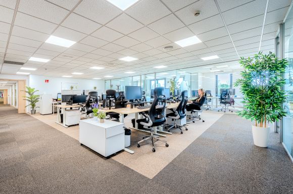 Centro de negocios con coworking Sant Cugat del Vallès ImpulseHub 