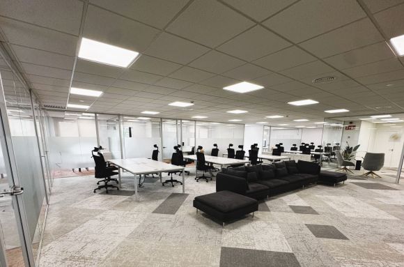 Centro de negocios con coworking Sant Cugat del Vallès LA CÚBICA coworking