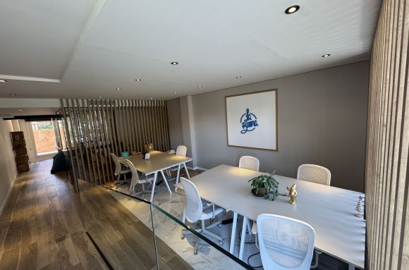 Oficina compartida Sant Cugat del Vallès LB House
