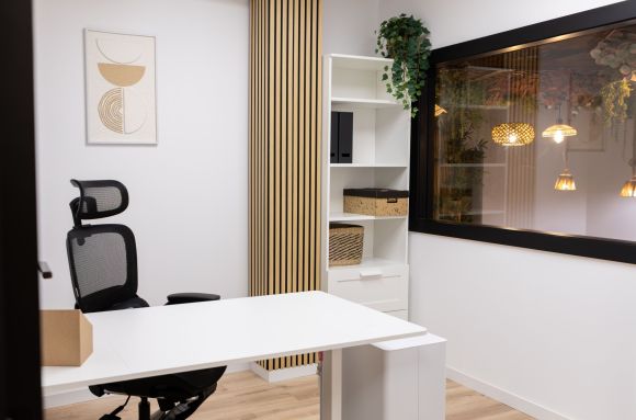 Centro de negocios con coworking Alacuás ON Espacios