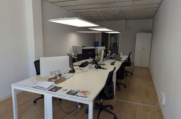 Oficina compartida Vilanova i la Geltrú SUMMAPROJECTS COWORKING