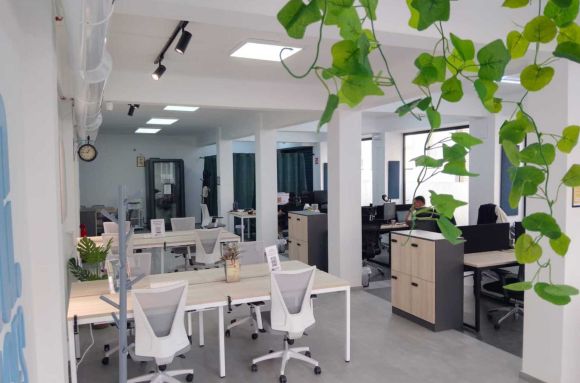 Coworking Valencia 24/7 Young Workspaces Cabanyal
