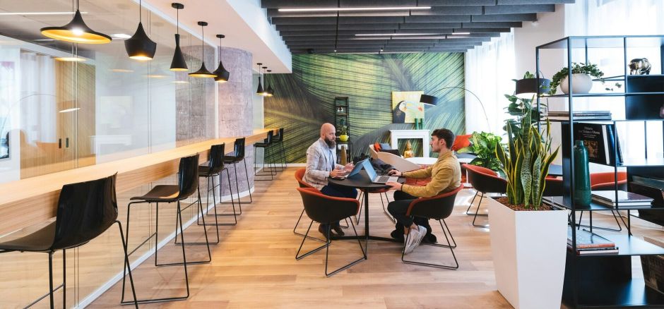#154 The Coworking Handbook. Smartworks, District Space, Lexington, La Fábrica, Coworking India, Coworking USA 
