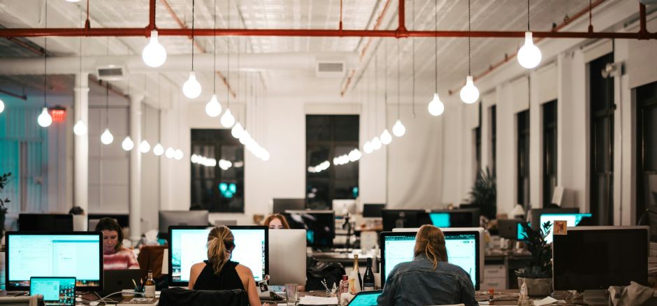 #132. Top Coworking News. Semana Clave CWSC, OneNext, Loft House, WorkSpace Almería, Longfellow, Nomadom.