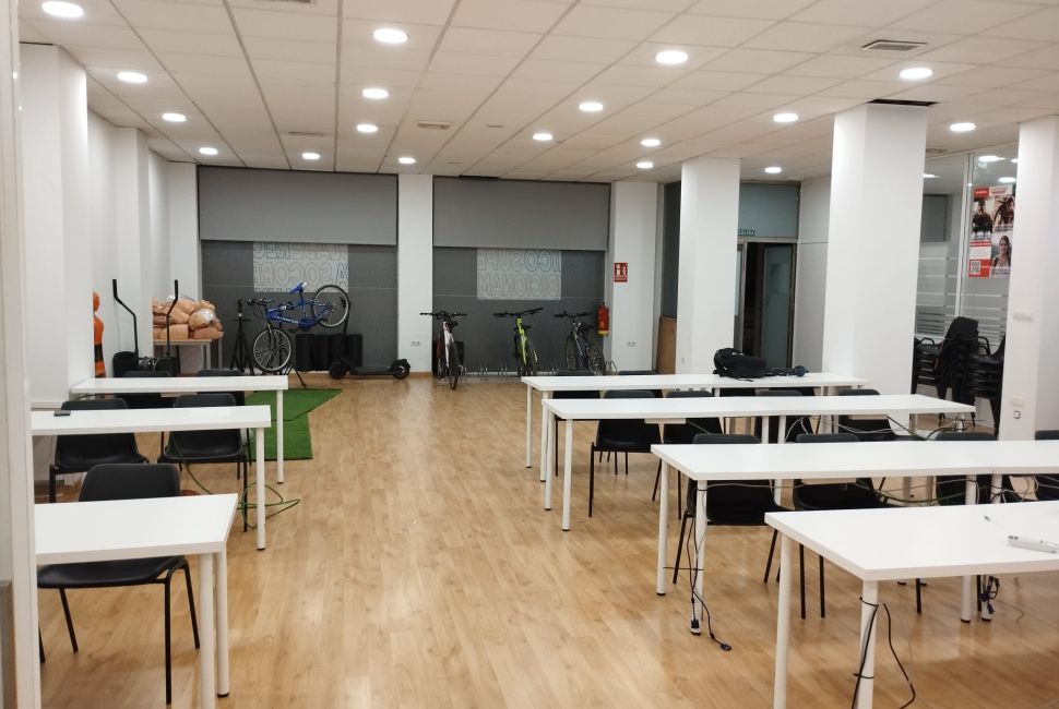 SALA FORMACION (125 metros)