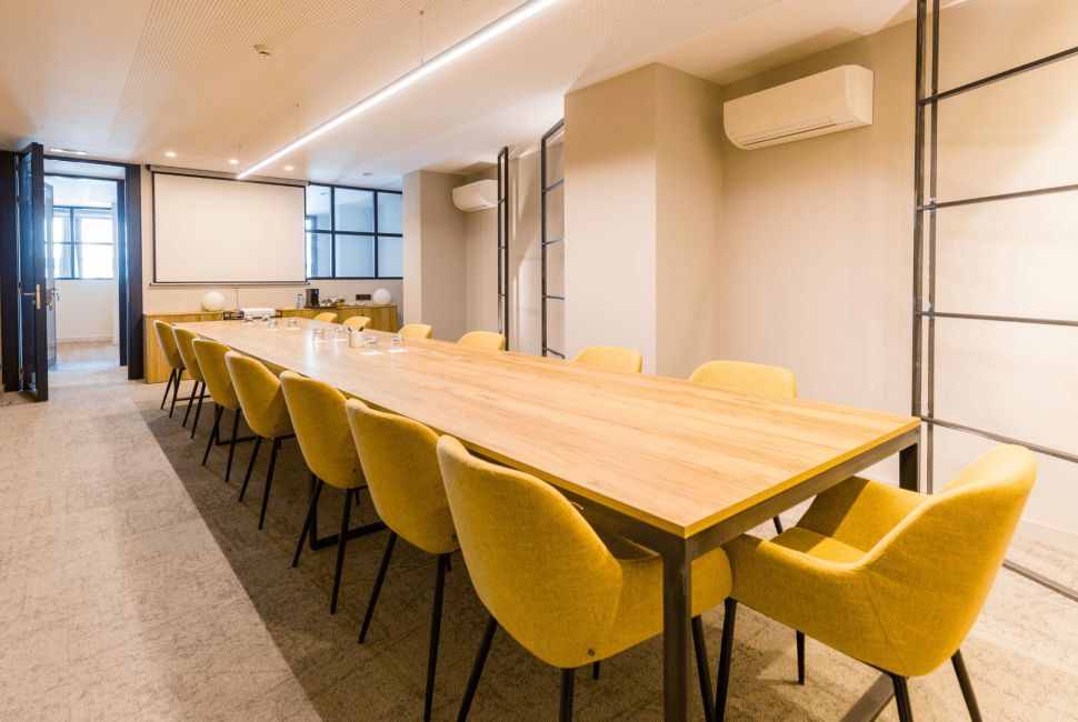 Meeting room for 20 people