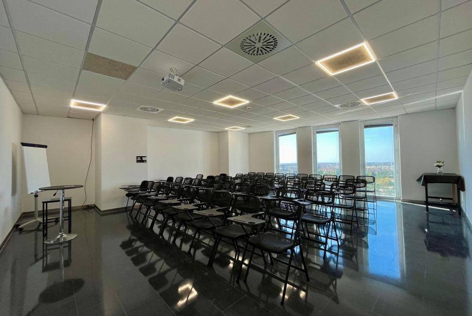 TRAINING ROOM (NIGHT HOURS)