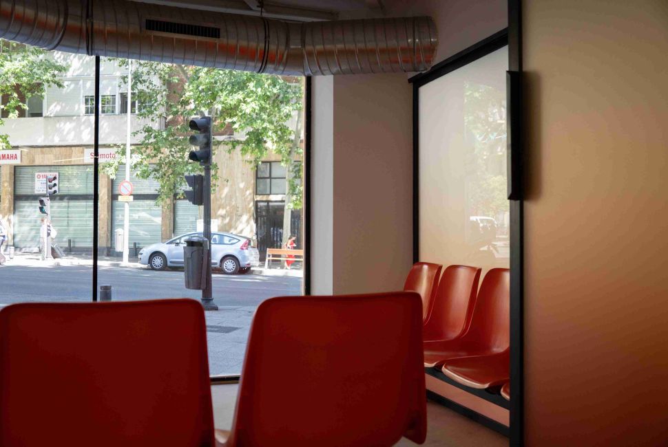 Sala Frame (Escaparate a la calle)